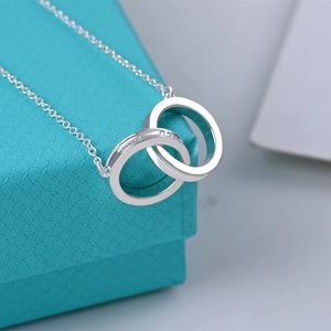 Luxur Designer Pendant Sterling Silver Double Ring Halsband bröllop smycken Tillbehör gåva till damer utan låda