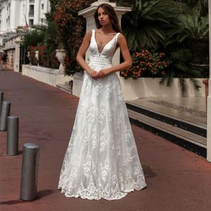 Andra bröllopsklänningar Charmig ärmlös spetsklänning 2022 Sexig V-ringning Applique A Line Tulle Vestido de Novia Bridal klänningar med pärlor