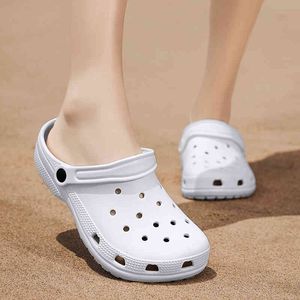 Su Sandalet Erkekler toptan satış-Sandalet Kadınlar Platform Erkekler Lüks Marka Sıradan Ayakkabı Kauçuk Terlik Unisex Su Plastik Yaz Plajı Er79