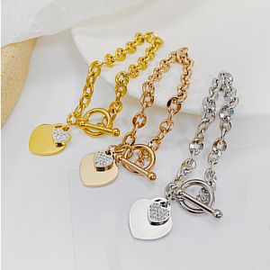 Luxury Love Heart Charm Bracciali Donna Acciaio inossidabile Placcato oro rosa OT Toggle Chiusura Perla Catena a maglie Fashion Design Cubic Zirconia CZ Amante Coppia Gioielli Regali