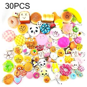 10 20 30 PCS kawaii squishy mat långsam stigande mini mjuk slumpmässig anti stress press leksaker kaka bröd stress lättnad leksak 220531