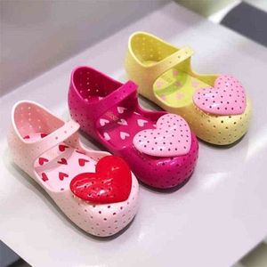 Mini Melissa Sevgililer Günü Kız Jöle Ayakkabıları Çocuk Moda Kılıç Olmayan Tatil Sandaletleri Çocuk Kokulu Jelly Beach Ayakkabı HMI060 G220523