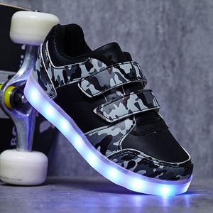 Athletic & Outdoor Kids LED Light Up Shoes Flashing USB Rechargeable Sneakers For Boys And Girls Walking Running Children Fashion SneakersAt