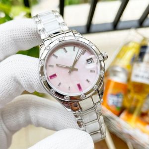 Mulheres assistem a relógios mecânicos automáticos Lady Wristwatches 33mm Montre de Luxe Mãe de Pear Dial Awatch