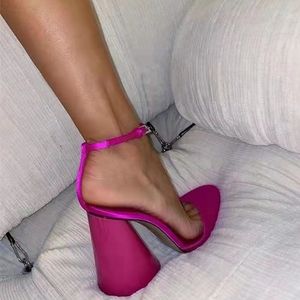 Дизайнерские сандалии женщины коренастые высокие каблуки платье обувь женщина лодыжки ремешок партии насосы шелковые черные розовые каблуки летняя обувь
