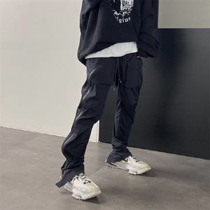 Vibe estilo zíper lateral drawstring impermeabilizada calça de carga de motocicleta masculina harajuku streetwear preto calças casuais pegadas 220622