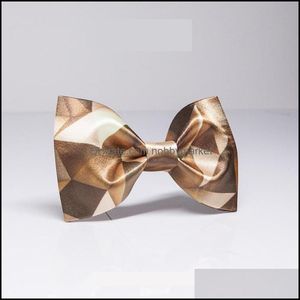 Nova chegada moda gravata borboleta para homens Café impressão de ouro bowtie noivo casamento Prom festa acessórios presente entrega entrega 2021 pescoço laços 3IVMO