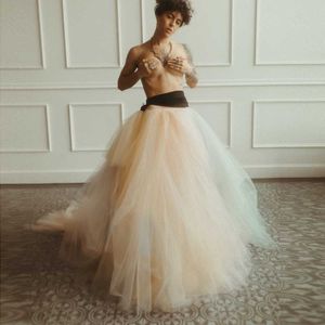 Röcke charmante bunte tulle Eheringrock Brautkleid gekräuselt extra geschwollene Tutu Maxi Frauen Pos Braut Kleid Custom Madeskirts