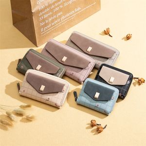 2022 New Purses Fashion Ins Female Korean Edition Small Fresh Printing Long Wallet Women's Simple Versatile Wallets