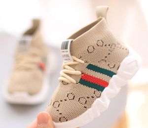 Kid Baby First Walkers Chaussures 2022 Printemps Enfant Toddler Chaussures Filles Garçon Casual Mesh Soft Fond confortable Non-Slip