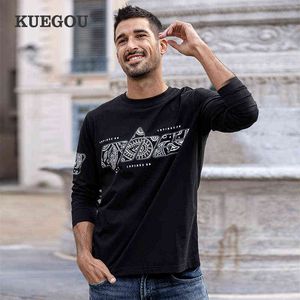 Kuegou 2021 Autumn New Men Men T-shirt Manga longa Tee Fashion Streetwear Bandana Print High Quality Top Plus Tamanho 8820 T220808