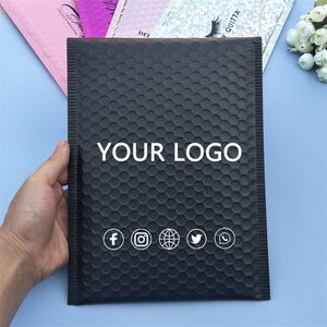 50PCS Personalizzato Foil mailer Imballaggio imbottito Mailer Shpping Borse Postal Bubble Mailer con stampa personalizzata 220704