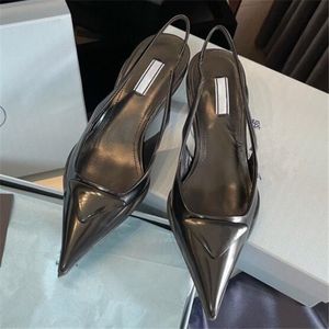 مصمم الصيف الكلاسيكي Stilettos Sandals Fashion Heels Women's Shoes Slingback Pump Pump Lady Wedding Party Shoe