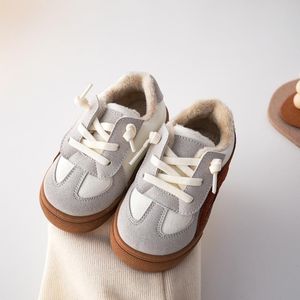 Athletic Outdoor Size 22-31 Baby Toddler Shoes Winter Cotton Boots Autumn Boys Tennis Sneakers Bekväma barn barn för Girlsathletic