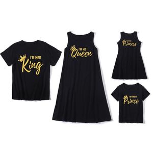 Parent Child Clothing Short Sleeve T-Shirts Dress King Queen Prince Princess Gold Letter Fashion Parents Child Black Clothes Set 20sc E3