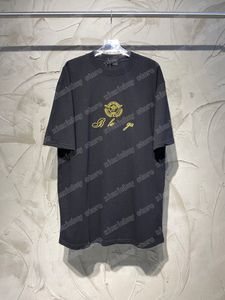 22SS Men designers T camisetas Tee Love Cupido Bordado de arame dourado de manga curta Crepeira de rua de rua preto Branco Xinxinbuy XS-L