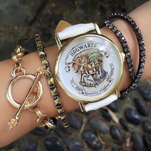 ingrosso Orologio Magico.-Dropship Brand Hogwarts Magic School Watches Fashion Womswatch Casual Luxury Quartz Orologs Relogio Feminino