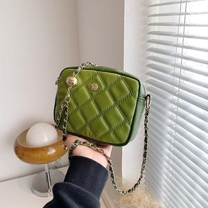 Shoulder Bags Small Bag Women's 2022 Summer Trendy Exquisite Design Messenger Rhombus Chain Fashion Square BagShoulder