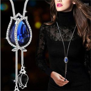 Pendant Necklaces Tulip Crystal Necklace Simple Long Temperament Flower Pendent Autumn And Winter Sweater Chain Elle22