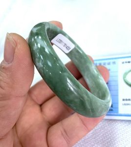 Certificering 56-65 mm Bangle lichtgroen Guizhou Jade Handgesneden armband nieuw