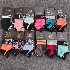 DHL Fast Ship Adults Socks Cotton Short Ankle Socks Sports Basketball Soccer Teenagers Cheerleader New Sytle Girls Women Sock with Tags sxjul5
