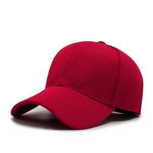 Мужчины моды Женщины с полной закрытой шляпой Desinger Sports Plain Caps Outdoor Team Fitsed Baseball Cap Высокое качество