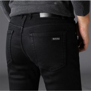 Homens Black Slim Jeans Estilo Clássico Moda Avançada Estiramento Jean Calças Masculinas Marca Denim Calças 220328