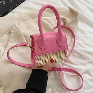 어깨 가방 프랑스 Sac De Luxe Femme Trend 여성 가방 디자이너 구매자 핸드백 여성 직조 비치 지갑 BolsosShoulder