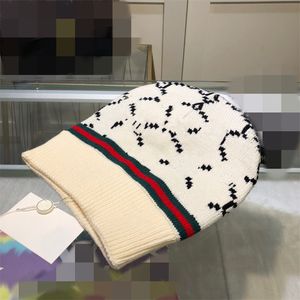 Klassische Designer Winter Beanie Männer und Frauen Mode Design Gestrickte Kappen Herbst Wolle Hut Jacquard Unisex Warme Schädel Kappe 888