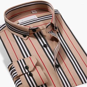Designer homens vestido camisa manga comprida listrado camisas casuais slim encaixe conforto macio botão para baixo vestuário de algodão homens