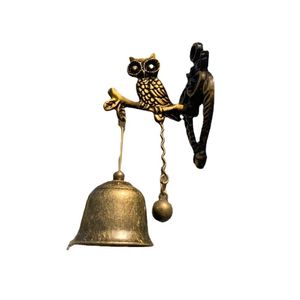 Campanelli per porte per animali in stile nostalgico decorativo per la casa retrò Campanelli in ferro metallico Campanelli eolici Ornamenti Forma di gufo elefante a forma di cavallo