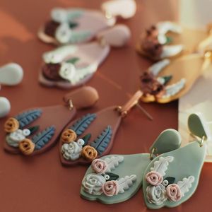 Dangle Avize Sonbahar Kış Damlası Şekli El Yapımı Çok Renkli Çiçek Deseni Polimer Kil Koleksiyonu Küpe Setleri Kadınlar Jewelrydangle