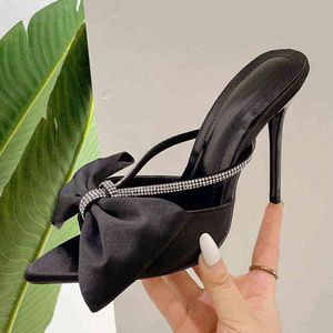 Terlik Moda Sivri Burun İnce Yüksek Topuklu Yeşil Ipek Kelebek-Düğüm Mules Kadınlar Için Sandalet Sandalet Ayakkabı Pompalar 220321