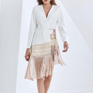 Women's Jackets FNOCE 2022 Spring Coats Fashion Trends Upscale Embroidery Tassel Long Sleeve V-neck Slim Elegant