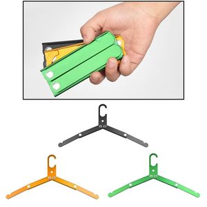 Klädgarderob förvaring Hollfällbar kappkläderhängare Aluminiumlegering Tunga Portable Travel Hangers Organiser för camping utomhus