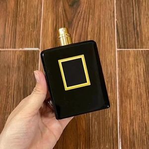 Co-Co Perfumes Ароматы для женщин Черные бутылки 100 мл EDP Spray Нейтральные духи Цветочные древесные мускусы Хороший запах Сладкий аромат Parfum Оптовая продажа Dropship