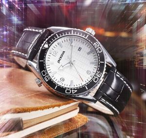Relogio Masculino Mens Line Line Skeleton Watch 40 -мм открытого хронографа Кварц Аккумулятор Профессиональный батарея Профессиональная батарея Популярные наручные часы Стальные кожаные ремни простые дизайнерские часы