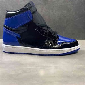 1S High OG Black Royal Blue mens womens Basketball Shoes 555088-404 ourdoor sneakers