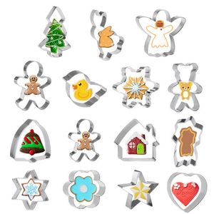 Christmas Cookie Cutter Biscuit Mould Baking Tools Stainless Steel Cake Fondant Baking Molds Fruit Sandwiches Stamp House Snowflake