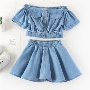 Sommarflickor kläder sätter koreansk denim kortärmad t-shirt   hög midja kjol 2pcs baby barn kläder kostym barn kläder 220425
