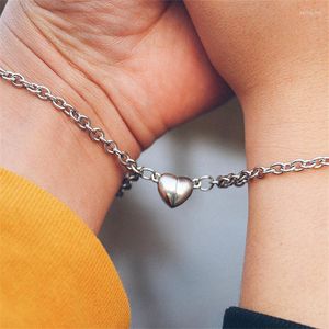 2pcs / Set Stainless Steel Chain Heart Haped Magnet Bracelet For Couples Charm Attractive Men And Women Valentine'Day Gifts Link