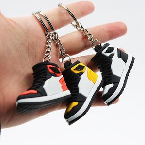 Designer Sapatos de basquete de borracha de borracha macia Chave de chave de pulseira de caneta pendurada desenho animado tênis esportivo de sapatos de calça de chaves de backpack