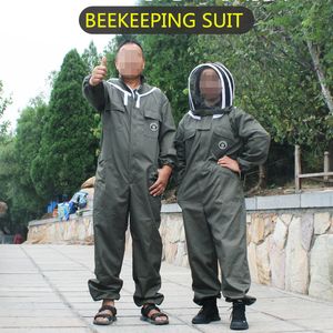 1 set Beekeeper Costume Bee Suit Full Ventilated Clothes Apiculture Reusable Coverall for Beehive Beekeeping Tools 220602