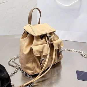 Mulheres Nylon School Bags 3 Cores Top Designer Backpack estilo bolsa de alta qualidade Correntes Straps bolsa Bolsa Khaki Classic Mackpacks Mini Tootes