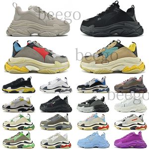 con scatola 17fw triple s Clear Sole parigi triple Scarpe da corsa per uomo donna sneakers firmate sneaker Luxury Uomo Donna Scarpe con plateau nero bianco scarpe da ginnastica da ginnastica