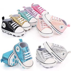 Baby First Walkers Boy Girl Star Solid Sneaker Bomull Mjuk Anti-halksula Nyfödd Spädbarn Småbarn Casual Canvas Spjälsäng Sko