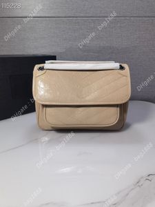 Luxury Designer Bag Fashion sewing oil wax leather single shoulder diagonal span chain organ bag
