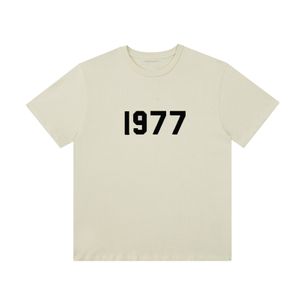 2022 Summer New Fashion Great Beautiful Beautiful 1977 Printing US Size Tshirts ~ Mens Designer с коротким рукавом T