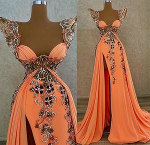 2022 Plus Size Arabo Aso EBI EBI ESILOSILI LUSUSTIOSI Chiffon Prom Dresses Beaded Crystals Sera Formal Party Seconda Reception Compleanno Compleanno Abiti Abiti ZJ873