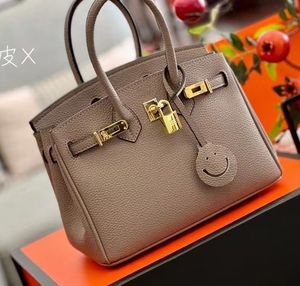5A Luxurys Womens Designers väskor 25 cm handväskor Purses Axel crossbody messenger Women Purse Totes Cowhide äkta Real Leather Fashion Large Tote Full-Grain Bag